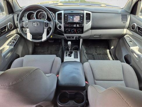 Used 2015 Toyota Tacoma 4x4 Double Cab w/ TRD Sport Package image 13