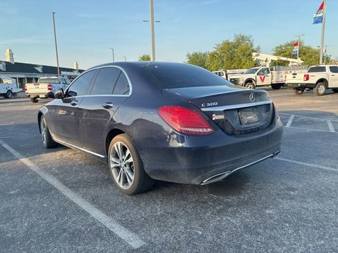 Used 2017 Mercedes-Benz C 300 4MATIC Sedan image 5