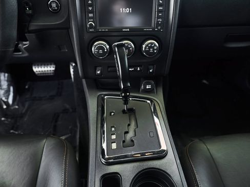 Used 2014 Dodge Challenger R/T RWD image 29