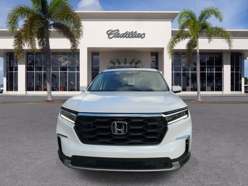 Used 2025 Honda Pilot EX-L image 4