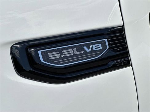 New 2026 GMC Sierra 1500 Elevation image 32