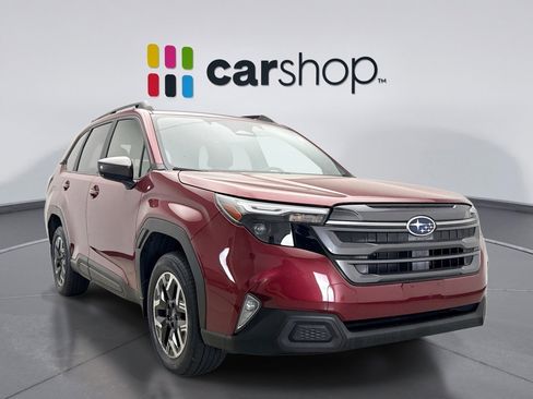 Used 2025 Subaru Forester Premium AWD/4WD image 7