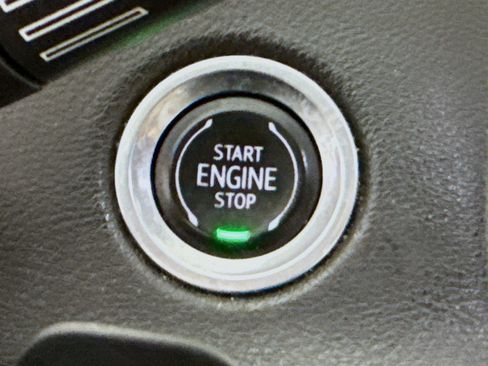 Used 2020 Cadillac XT4 Sport w/ Enhanced Visibility Package image 21