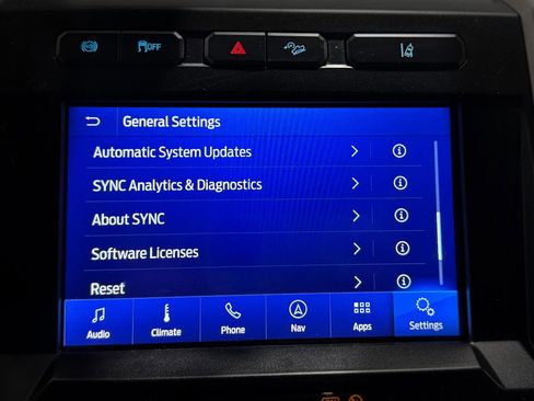 Used 2020 Ford F250 4x4 Crew Cab Super Duty image 33
