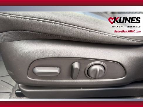 New 2026 Buick Envista Sport Touring w/ Convenience I Package FWD image 39
