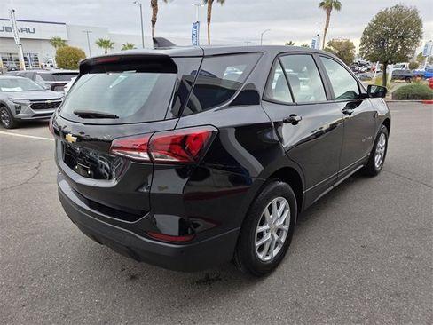 Used 2024 Chevrolet Equinox LS w/ Driver Confidence II Package image 6
