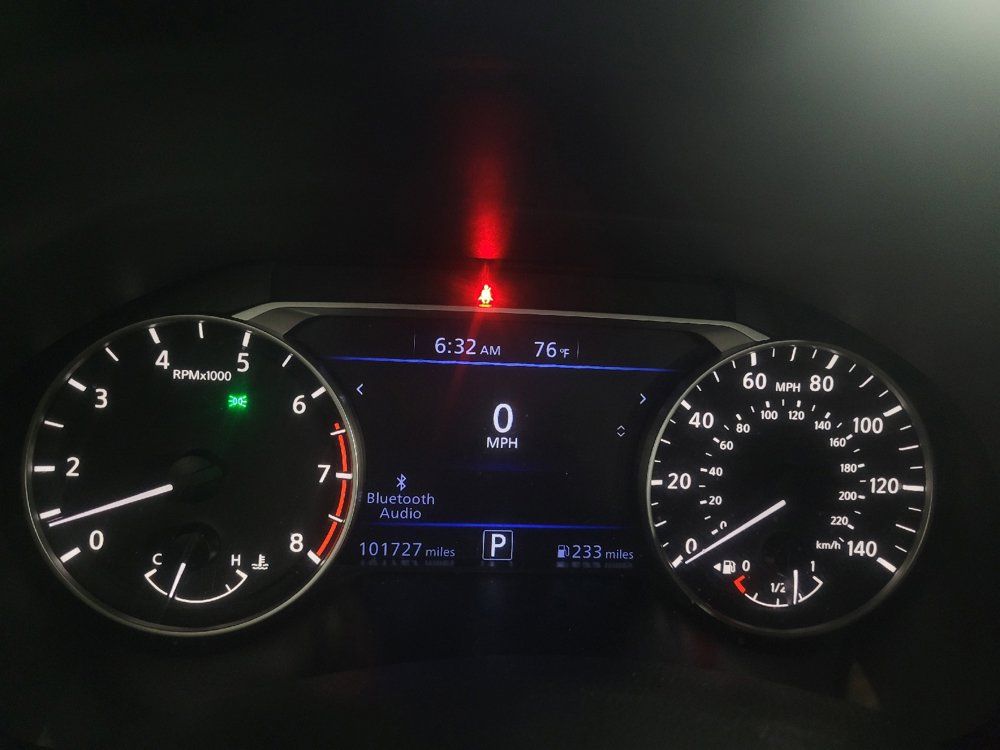 Used 2022 Nissan Altima 2.5 SR FWD image 23