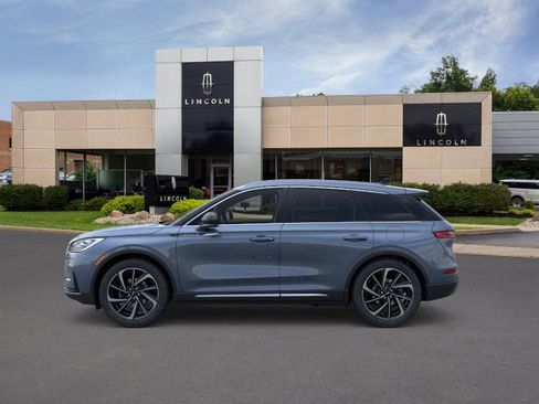 New 2024 Lincoln Corsair Reserve image 4