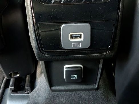 New 2026 Jeep Compass Latitude image 14