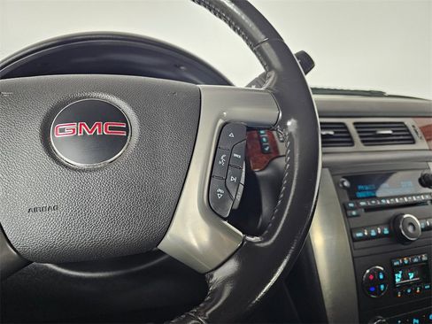 Used 2011 GMC Sierra 3500 SLT w/ SLT Convenience Package image 36