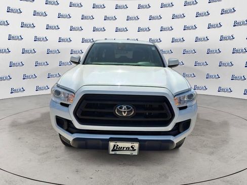 Used 2023 Toyota Tacoma SR w/ SR Convenience Package RWD image 2