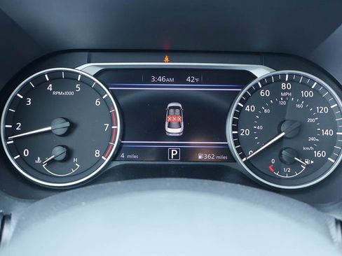 New 2025 Nissan Sentra SV image 9