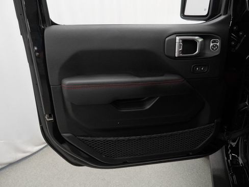 Used 2023 Jeep Wrangler Unlimited Rubicon 4xe AWD/4WD image 43