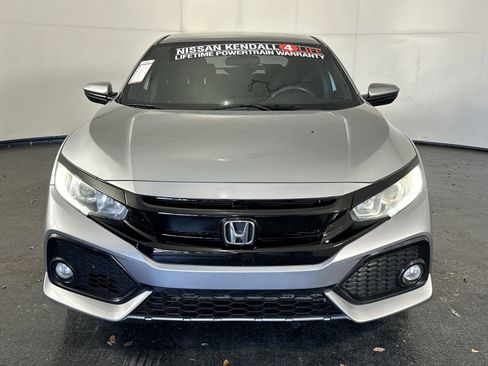Used 2018 Honda Civic Sport image 4