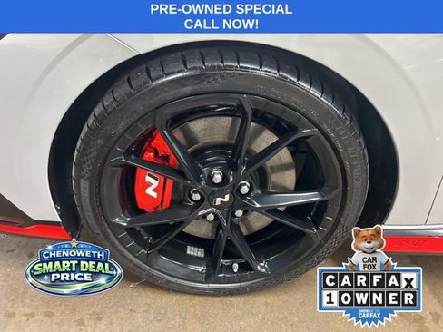 Used 2025 Hyundai Elantra N image 9