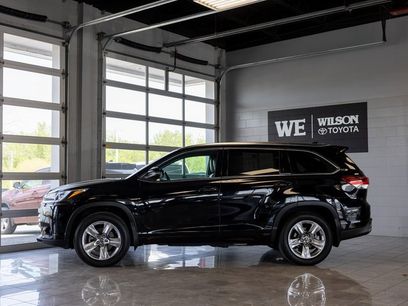 Used 2018 Toyota Highlander Limited