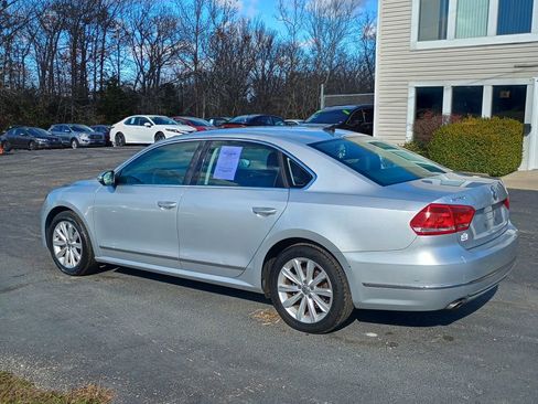 Used 2012 Volkswagen Passat 2.5 SEL image 3