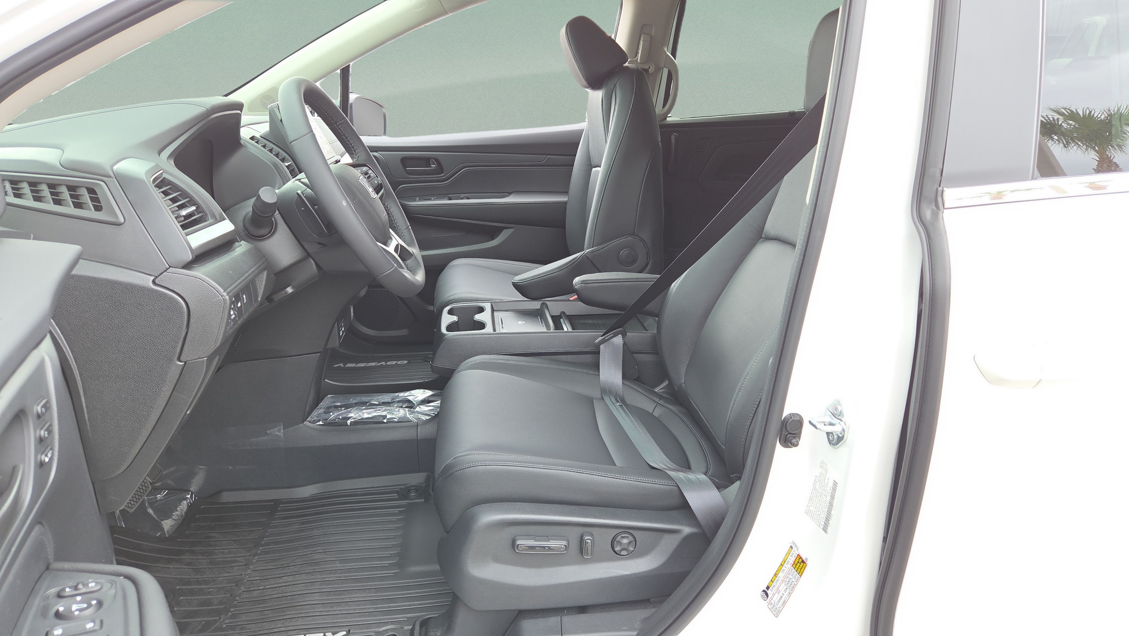 New 2026 Honda Odyssey EX-L image 9