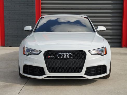 Used 2013 Audi RS 5 4.2 w/ Audi MMI Navigation Plus Pkg image 2