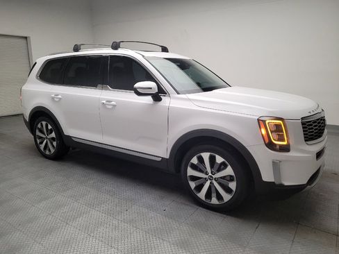 Used 2021 Kia Telluride EX w/ EX Premium Package FWD image 11