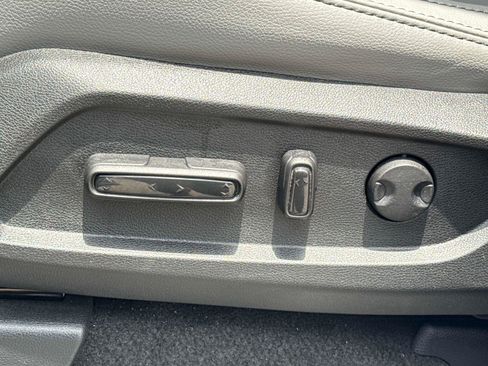 Used 2024 Honda Pilot EX-L image 22