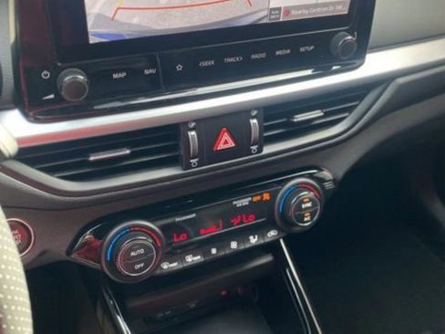 Used 2024 Kia Forte GT-Line FWD image 27