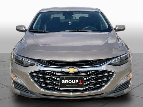 Used 2023 Chevrolet Malibu LT w/ Driver Confidence Package FWD image 4