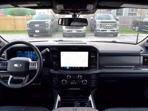 New 2025 Ford F350 Platinum w/ FX4 Off-Road Package image 7