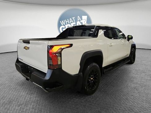 New 2026 Chevrolet Silverado EV LT image 3