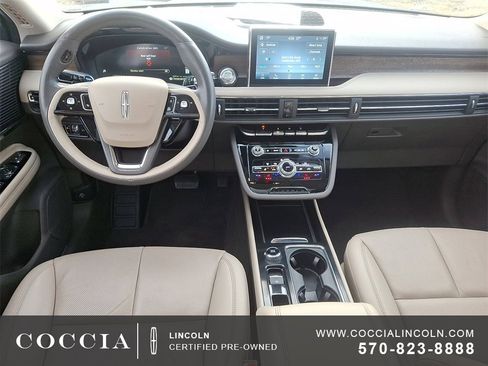 Certified 2022 Lincoln Corsair Reserve w/ Equipment Group 201A image 11