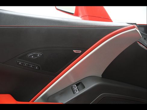 Used 2014 Chevrolet Corvette Stingray Convertible w/ 3LT Preferred Equipment Group RWD image 6