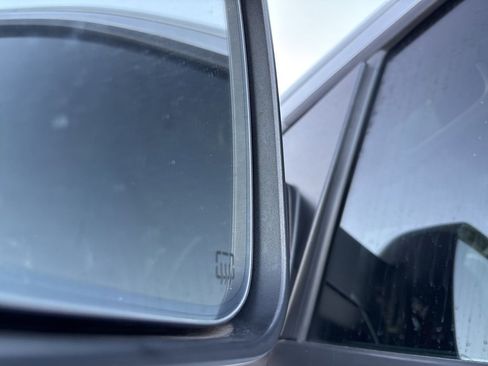 Used 2021 RAM 1500 Laramie image 34