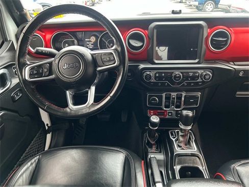 Used 2018 Jeep Wrangler Unlimited Rubicon image 13