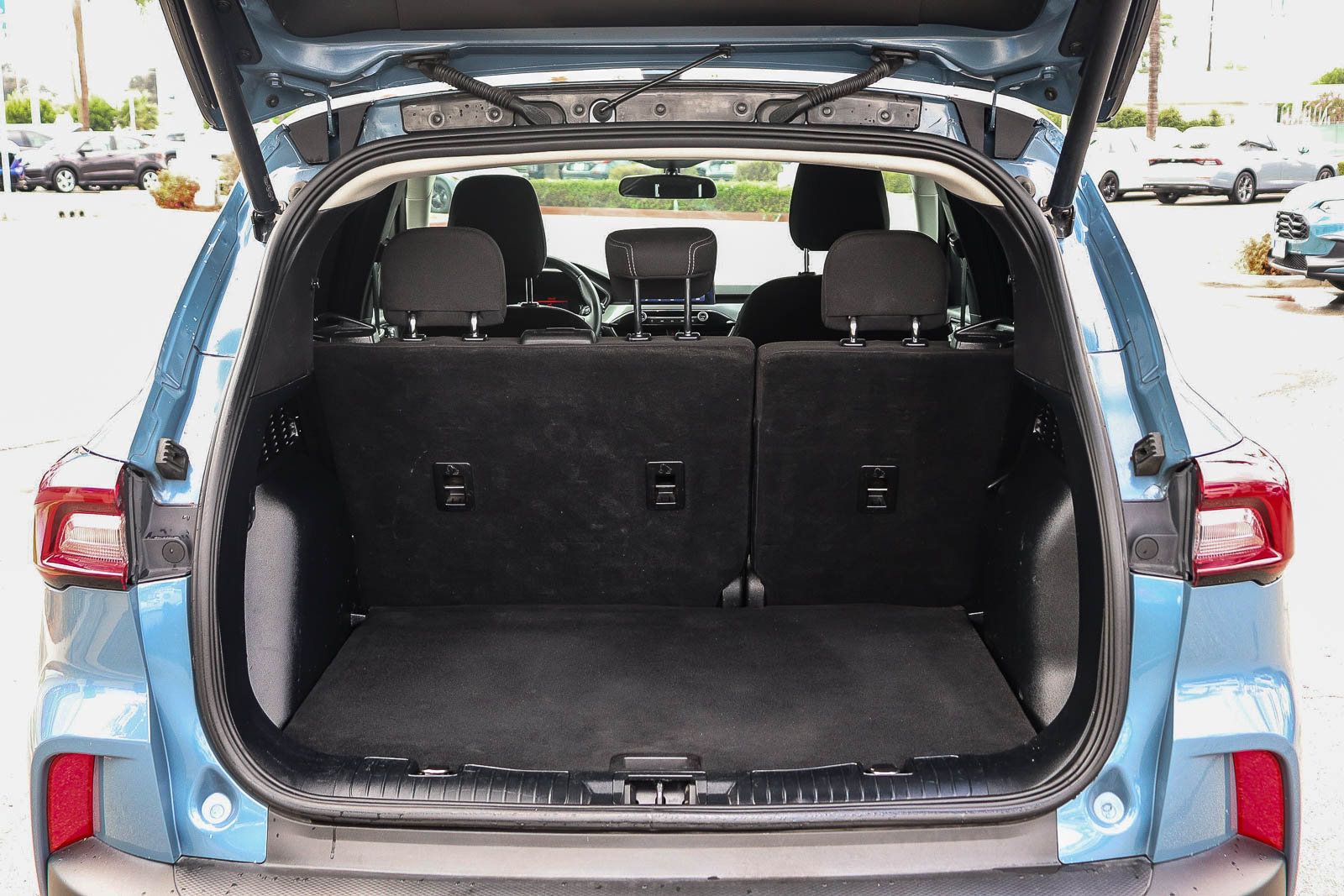 Used 2023 Ford Escape Active FWD image 29