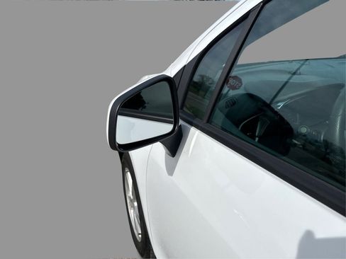 Used 2021 Chevrolet Trax LS w/ Tint and Cruise Package FWD image 37
