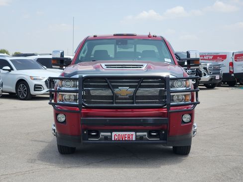 Used 2019 Chevrolet Silverado 3500 High Country w/ Duramax Plus Package AWD/4WD image 2