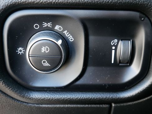 Used 2025 RAM 1500 Big Horn image 26