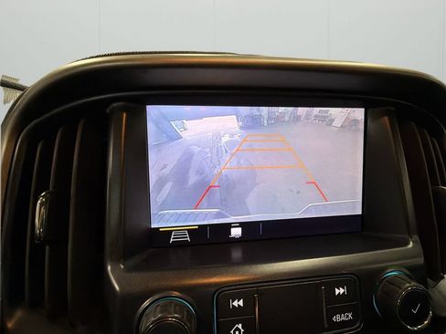 Used 2020 Chevrolet Colorado Z71 AWD/4WD image 24