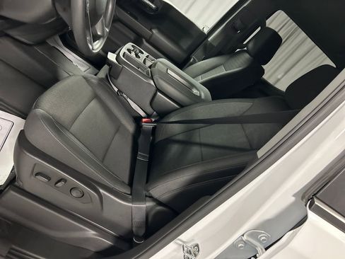 Used 2025 Chevrolet Silverado 1500 Custom Trail Boss image 12