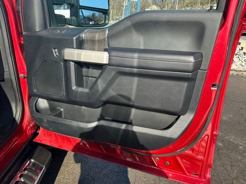 Used 2020 Ford F350 Lariat w/ Snow Plow/Camper Package image 18