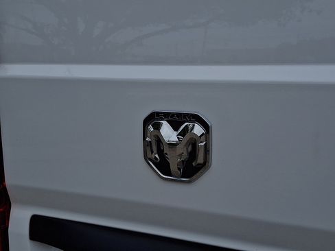 Used 2023 RAM ProMaster 2500 FWD image 29