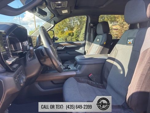 Used 2024 Chevrolet Silverado 3500 High Country w/ High Country Premium Package image 9