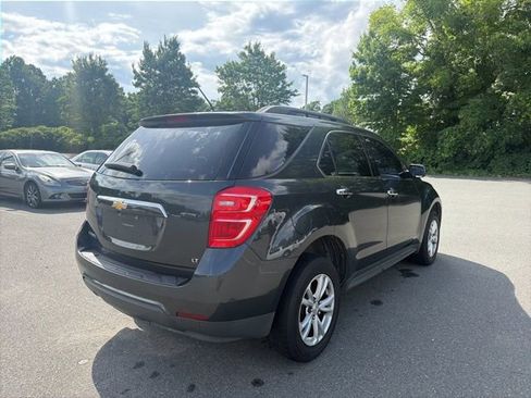 Used 2017 Chevrolet Equinox LT w/ Convenience Package FWD image 5