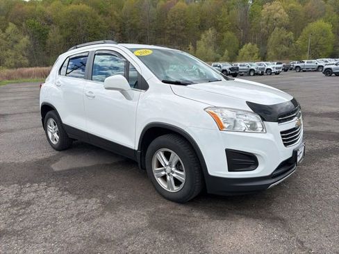 Used 2016 Chevrolet Trax LT AWD/4WD image 7