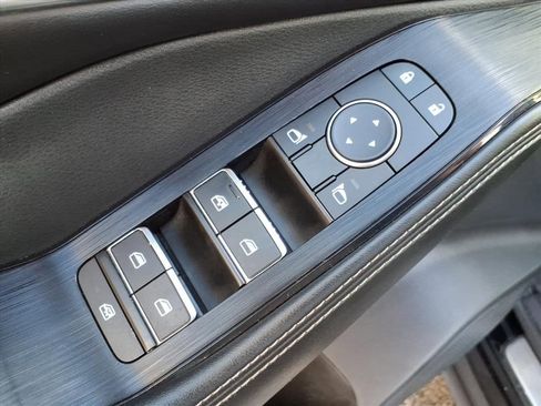 Certified 2023 Nissan Rogue Platinum w/ Platinum Premium Package image 15