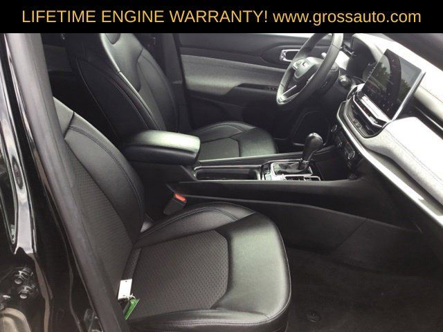 Used 2024 Jeep Compass Latitude AWD/4WD image 15