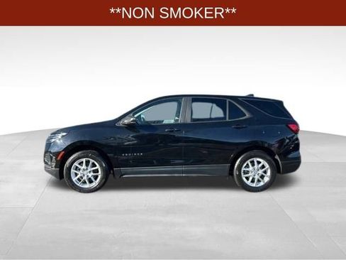 Used 2022 Chevrolet Equinox LS w/ LS Convenience Package image 4