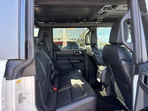 New 2025 Ford Bronco Outer Banks w/ Sasquatch Package image 5