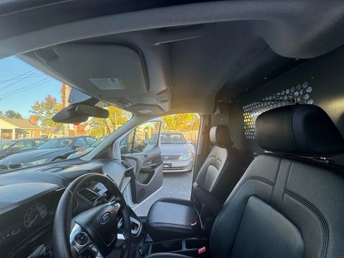 Used 2019 Ford Transit Connect XL FWD image 28