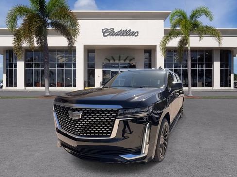 Certified 2024 Cadillac Escalade ESV Premium Luxury RWD image 4